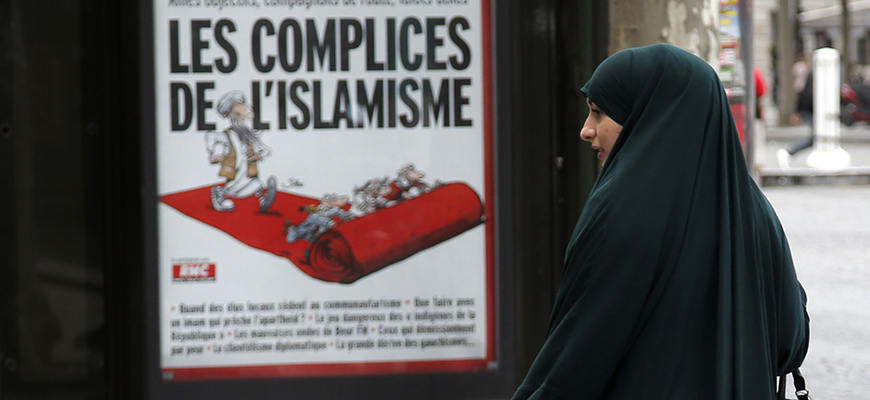 الصور النمطية حول الإسلام والمسلمين في وسائل الإعلام الفرنسية: مقاربة تحليلية سيميائية