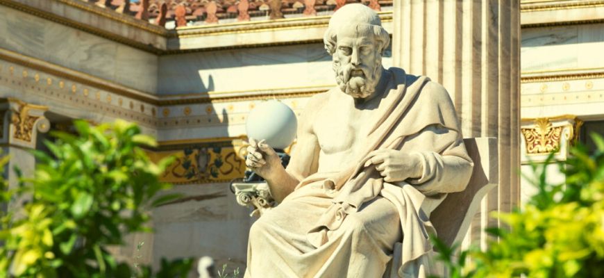 مأدبة أفلاطون: نحو إصغاءات جديدة
