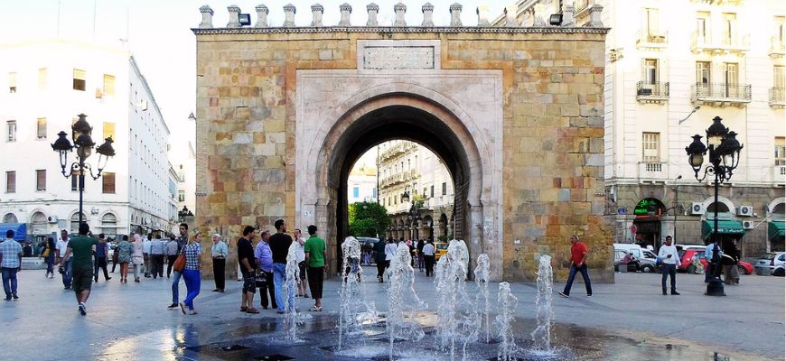 إضاءات أولية حول إشكالية الدولة المدنية:  خمسة مداخل من بلدان المغرب الكبير