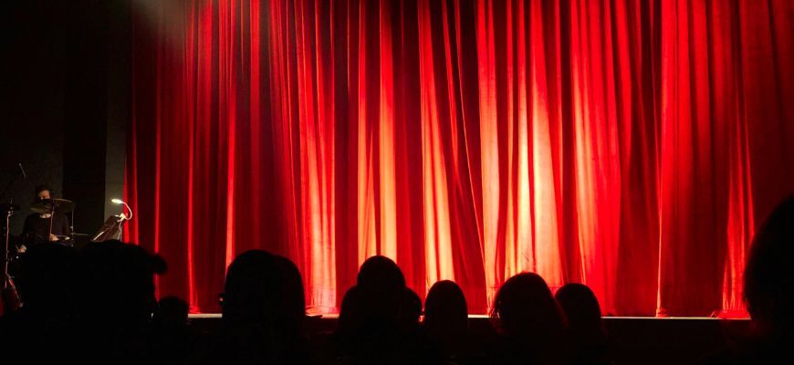 الـــدرامــاتــورجيا: إرث ارفنغ غوفمان