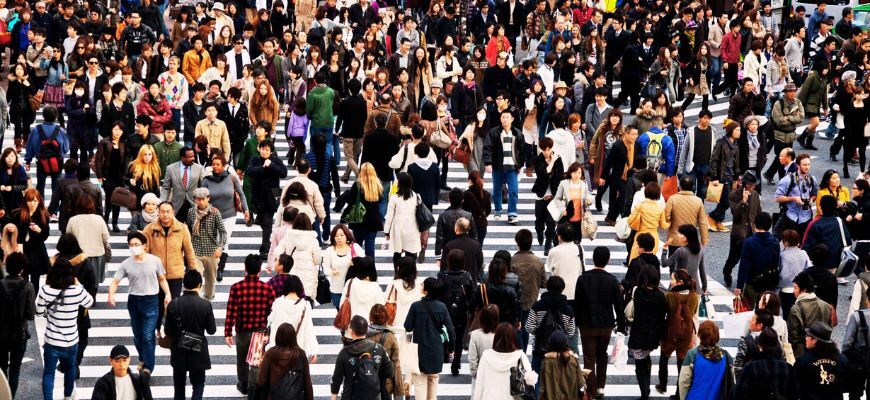 دراسة الظّاهرة الاجتماعية ومراعاة الخصوصية المجالية؛ أيّ علاقة؟