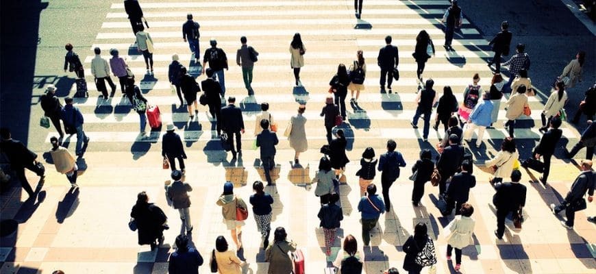 التحدّي الجماعوي أيّ تصوّر للكونيّة؟